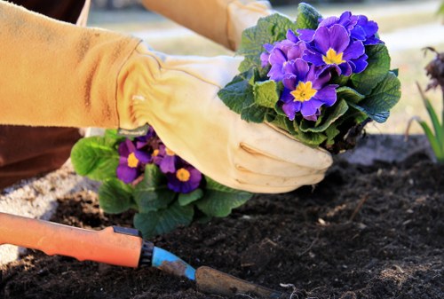 Accepted payment methods for Gardeners Cricklewood including card and PayPal